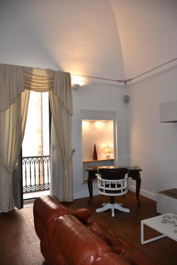 Apartamento Il Duomo E Il Mare Bríndisi Exterior foto